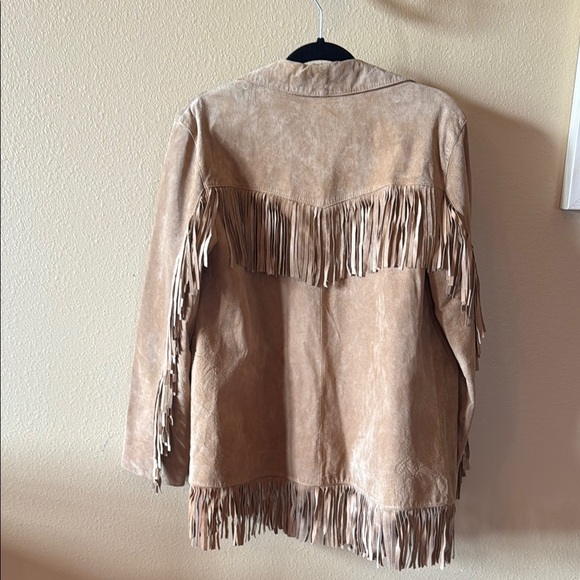 Vintage 90s Marlboro Red Star Tan Suede Fringe Jacket - Picture 4 of 7